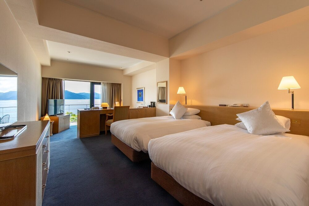 ジュニアスイート