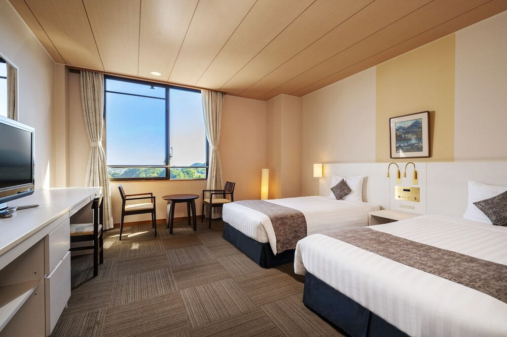 多摩エリアの温泉旅館で二人でおこもり4065795