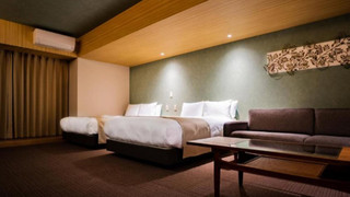 Superior Suite with Hinoki