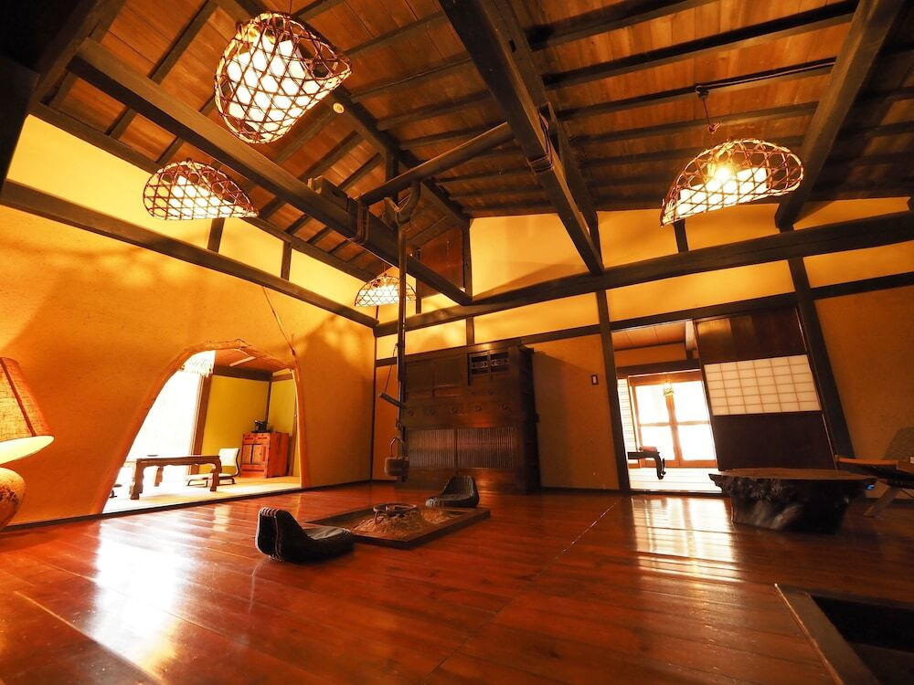 2.囲炉裏を囲んでの交流に心安らぐ温泉宿「日本の宿 ひだ高山 倭乃里」3484731