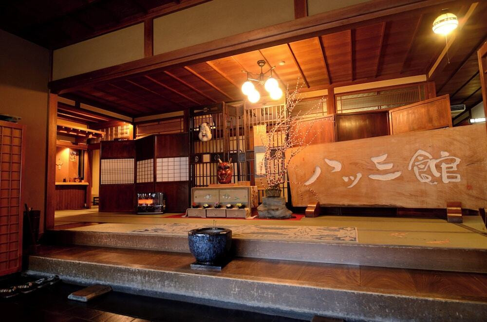 1．伝統的な飛騨建築に宿泊♪「料亭旅館　八ツ三館」3967135