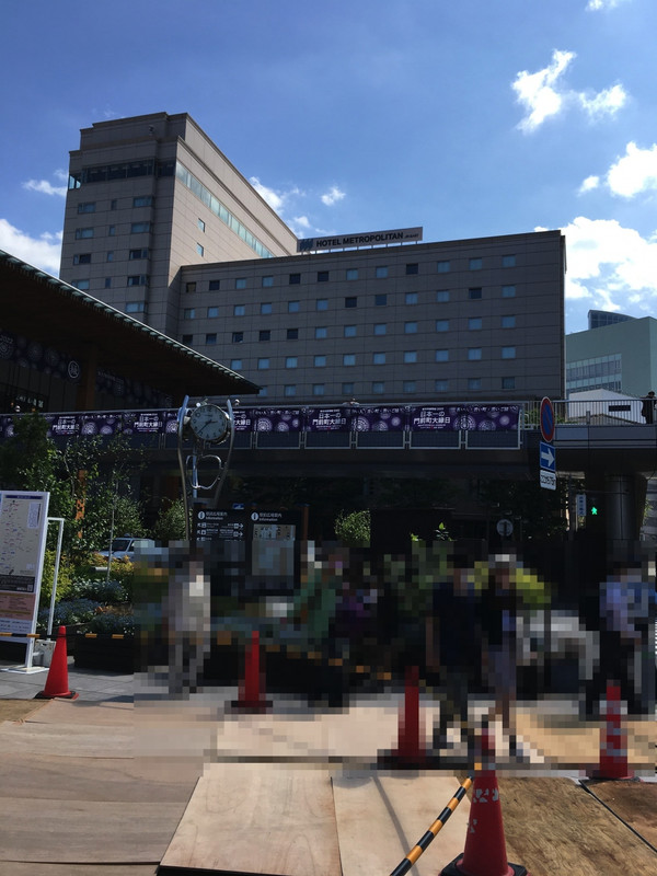 長野駅に２階で直結している