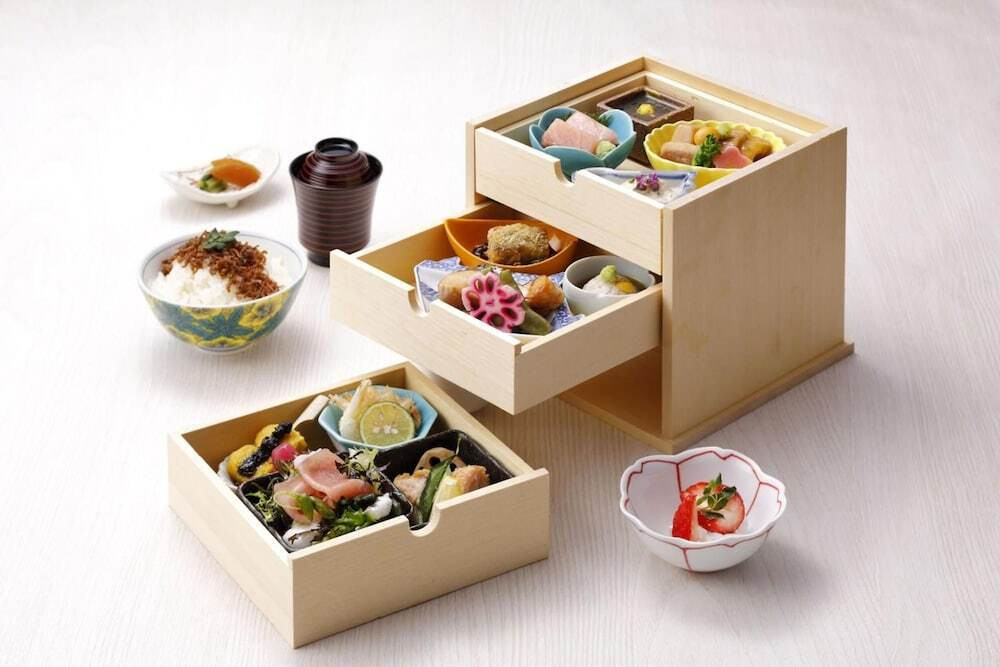 レストラン