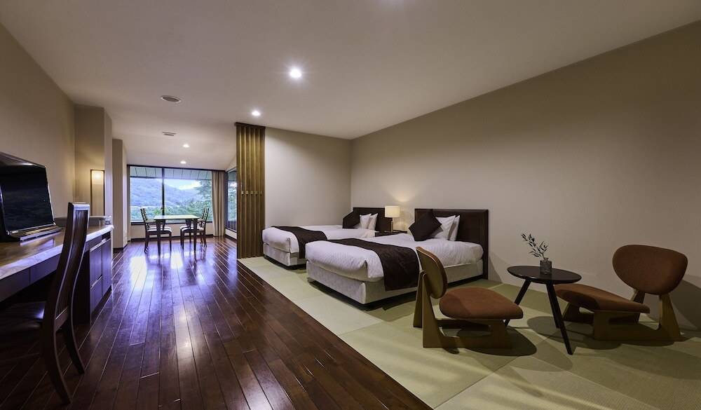 ラグジュアリーデラックスツイン / 1