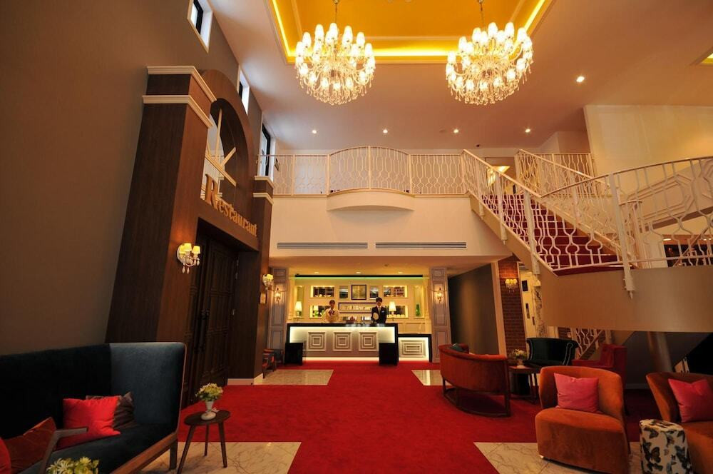 サウナ＆岩盤浴でデトックス♪シャンデリアがおしゃれなホテル4001928