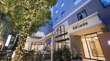 施設の入り口 / 15