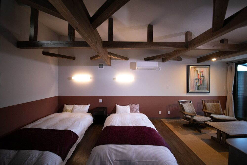 アンティークな雰囲気に浸れる大人限定の料理宿3542740