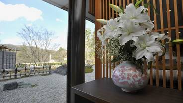 内部エントランス / 2