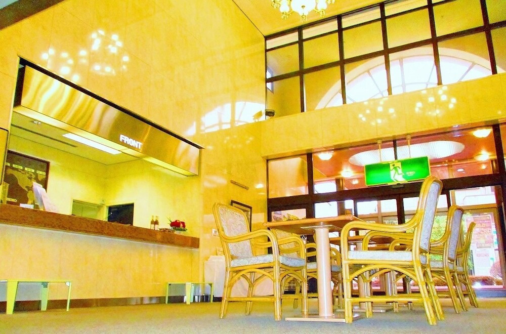 ロビーラウンジ