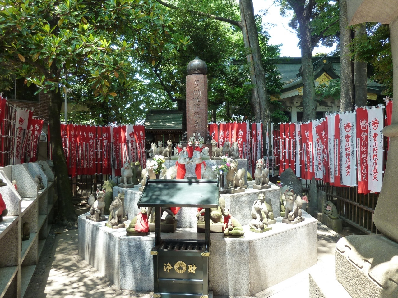 狐様の供養「霊狐塚」1300834