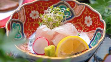 食事・飲み物 / 9