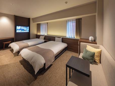 ニューオーサカホテル / 1