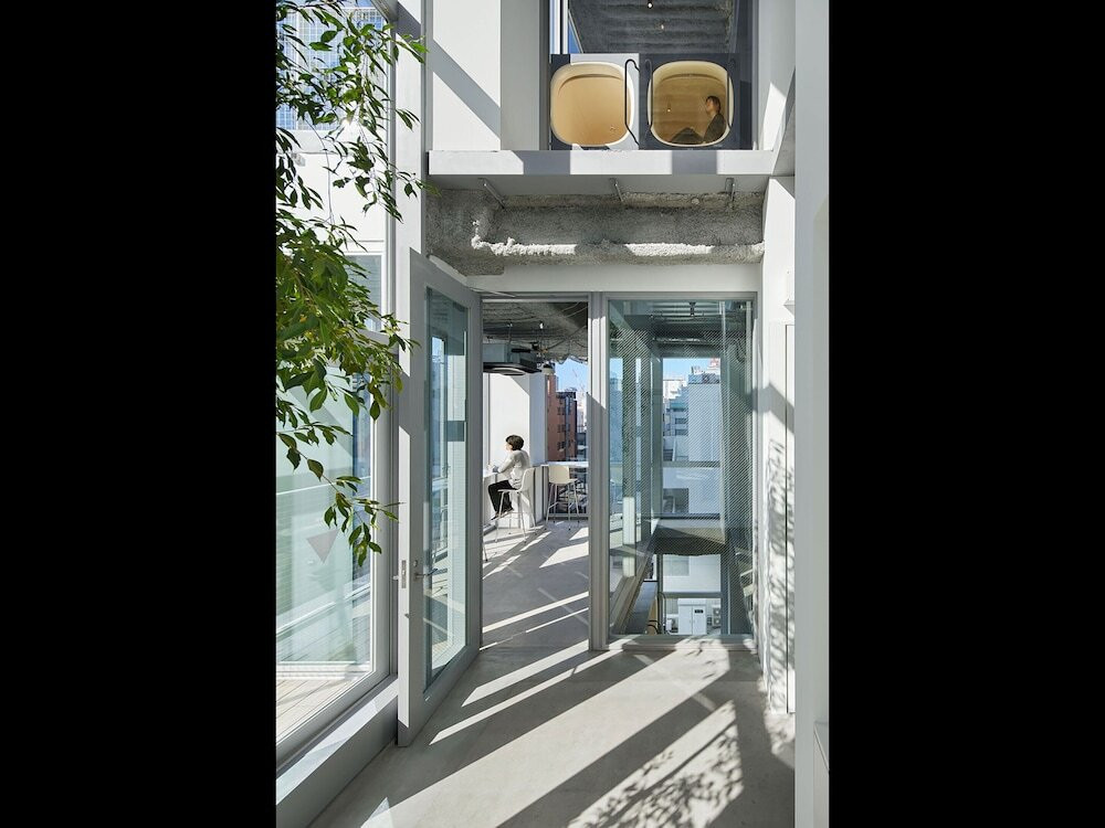 内部エントランス