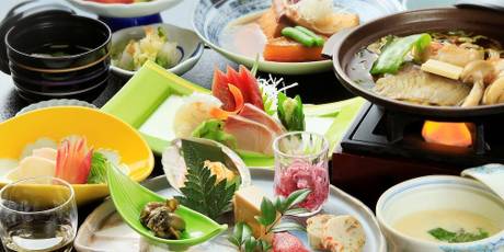 浜べの料理宿 宝来館