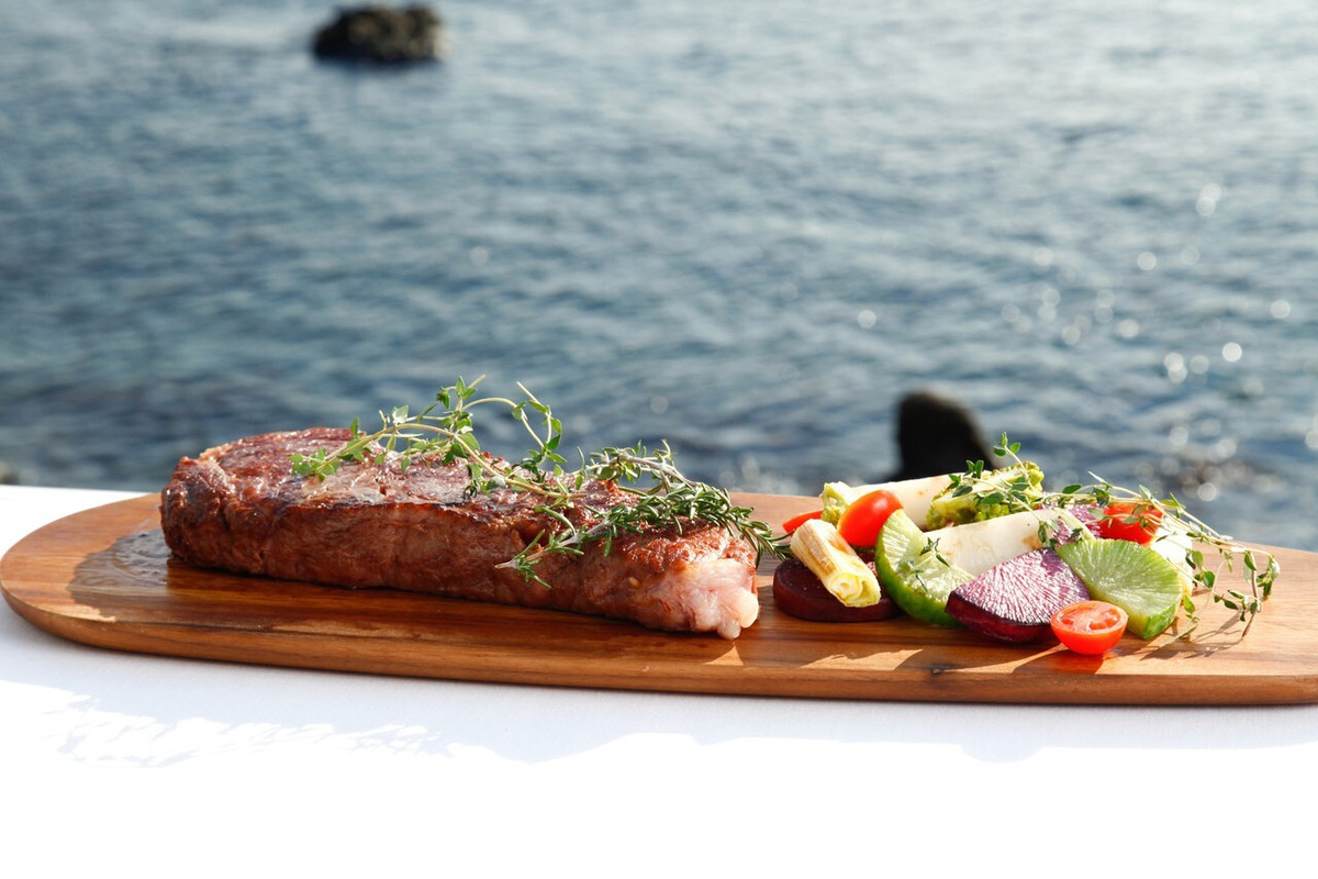 HAYAMA Funny House(ハヤマ ファニー ハウス) / 1