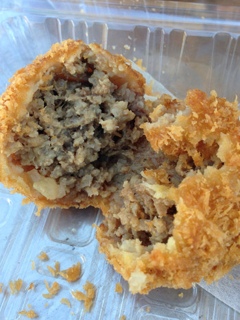 「すかなごっそ」料理 806158 葉山牛入りメンチカツはこんな感じです。