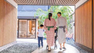 施設の正面 / 1