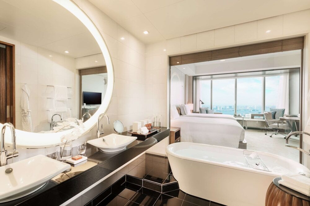 3.コンラッド東京3515593