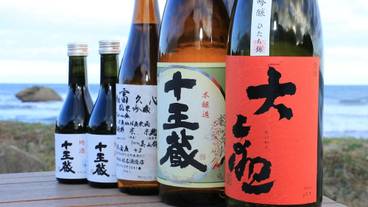 食事・飲み物 / 12