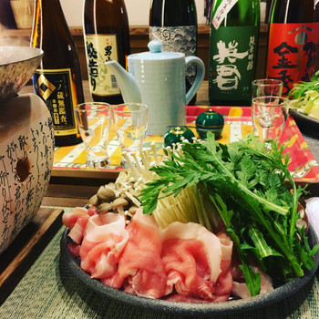 広大な田園風景にポツリと佇む「和」を基調とした小さな宿 4287636