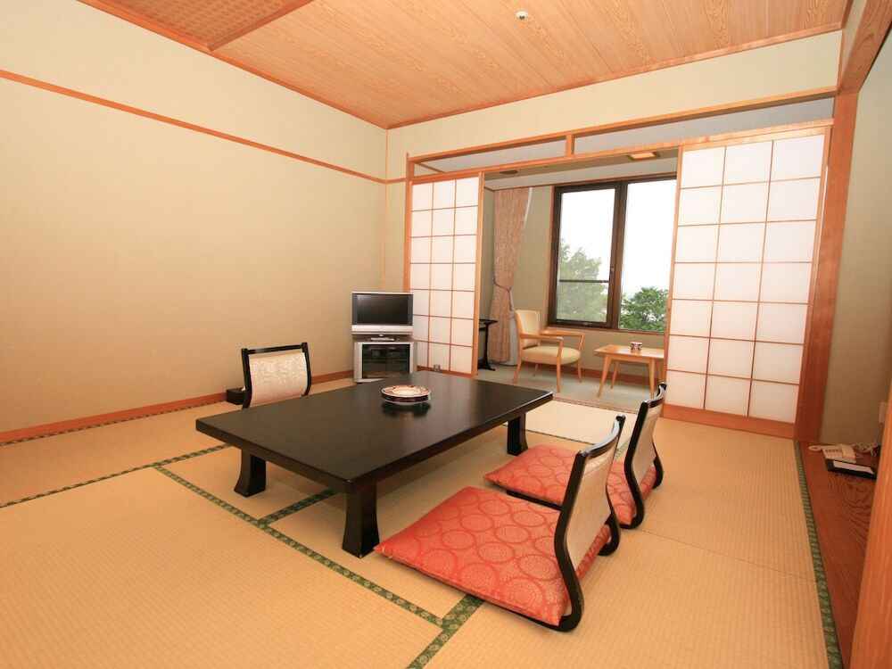 富士山や庭園を望む眺望自慢のお部屋も！畳でゴロンと寛ごう4233142