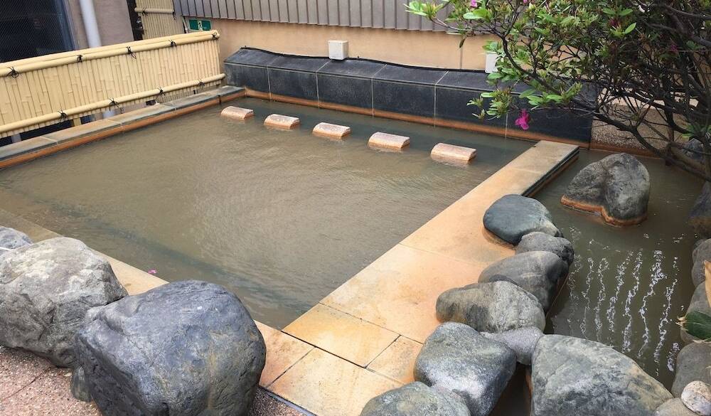 男湯　寝転びの湯 / 4