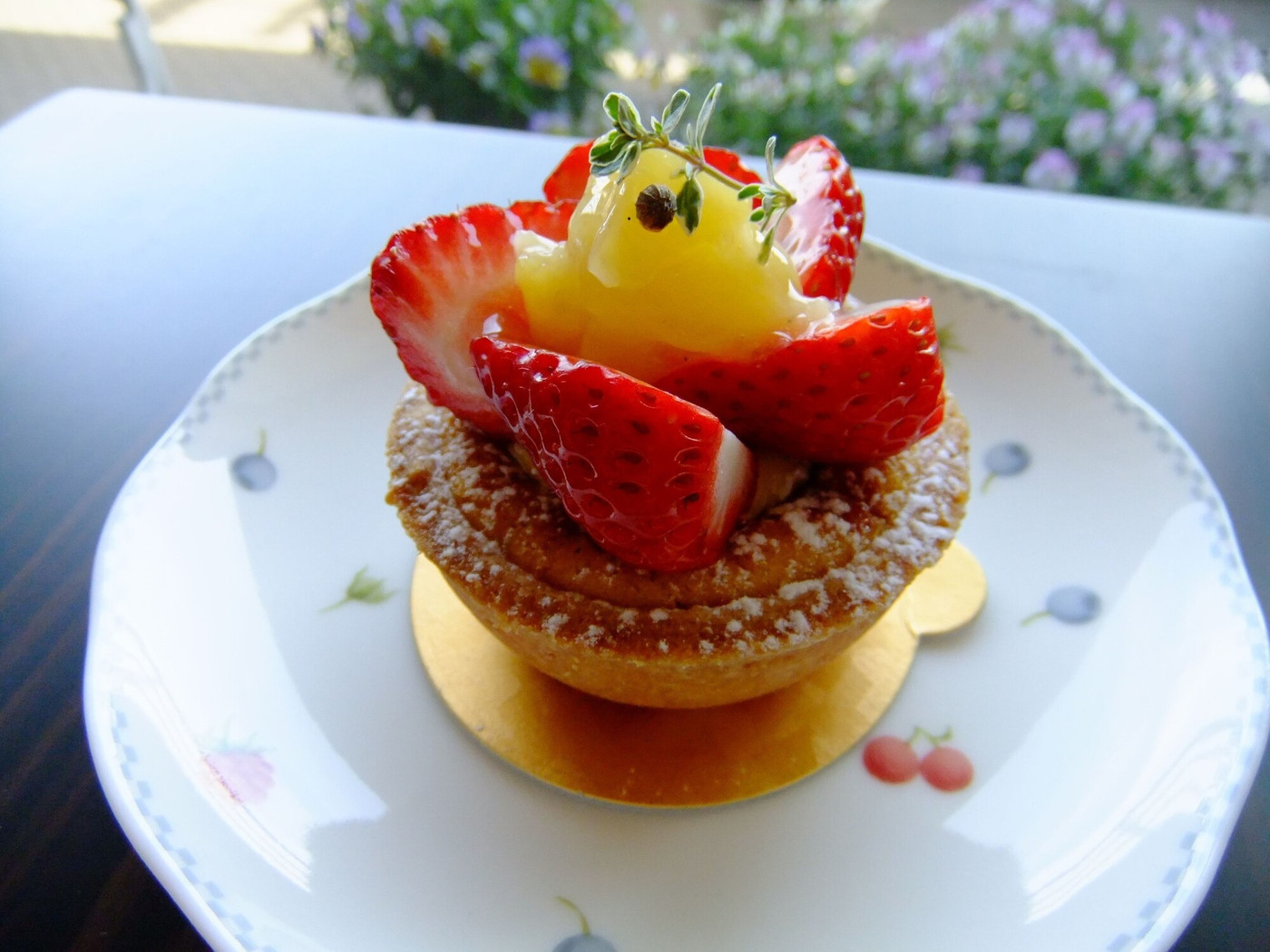 「PAYS　NATAL」料理 564163 タルトバカラ：395円，甘さ控えめ，サクサク．