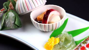 食事・飲み物 / 8