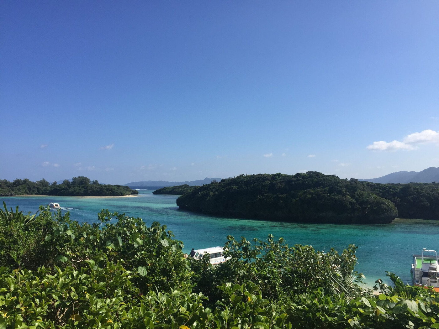 おひとりさまでも安心！忘れられない旅の思い出を3645358
