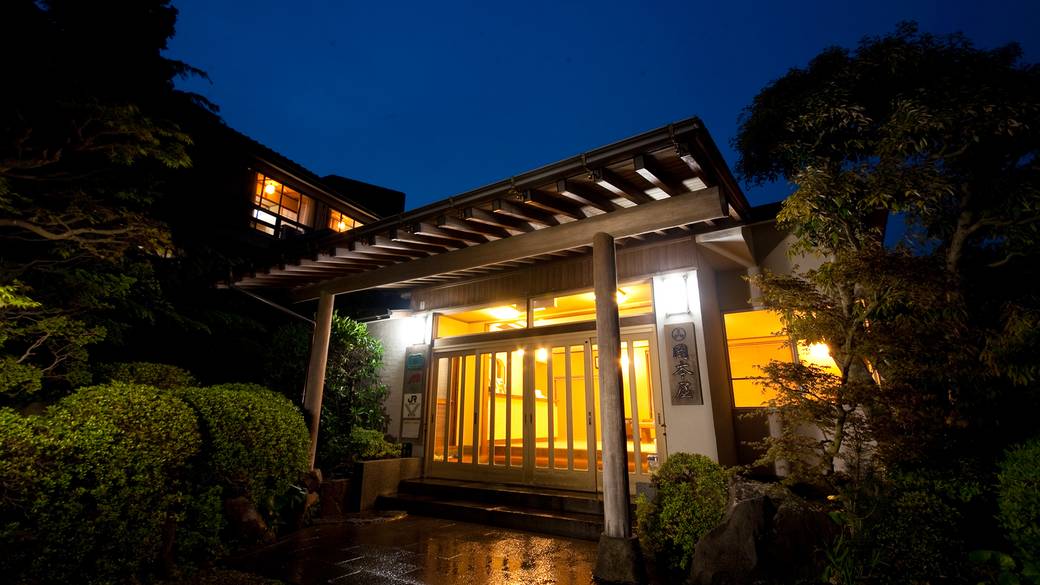 夜の外観 / 5