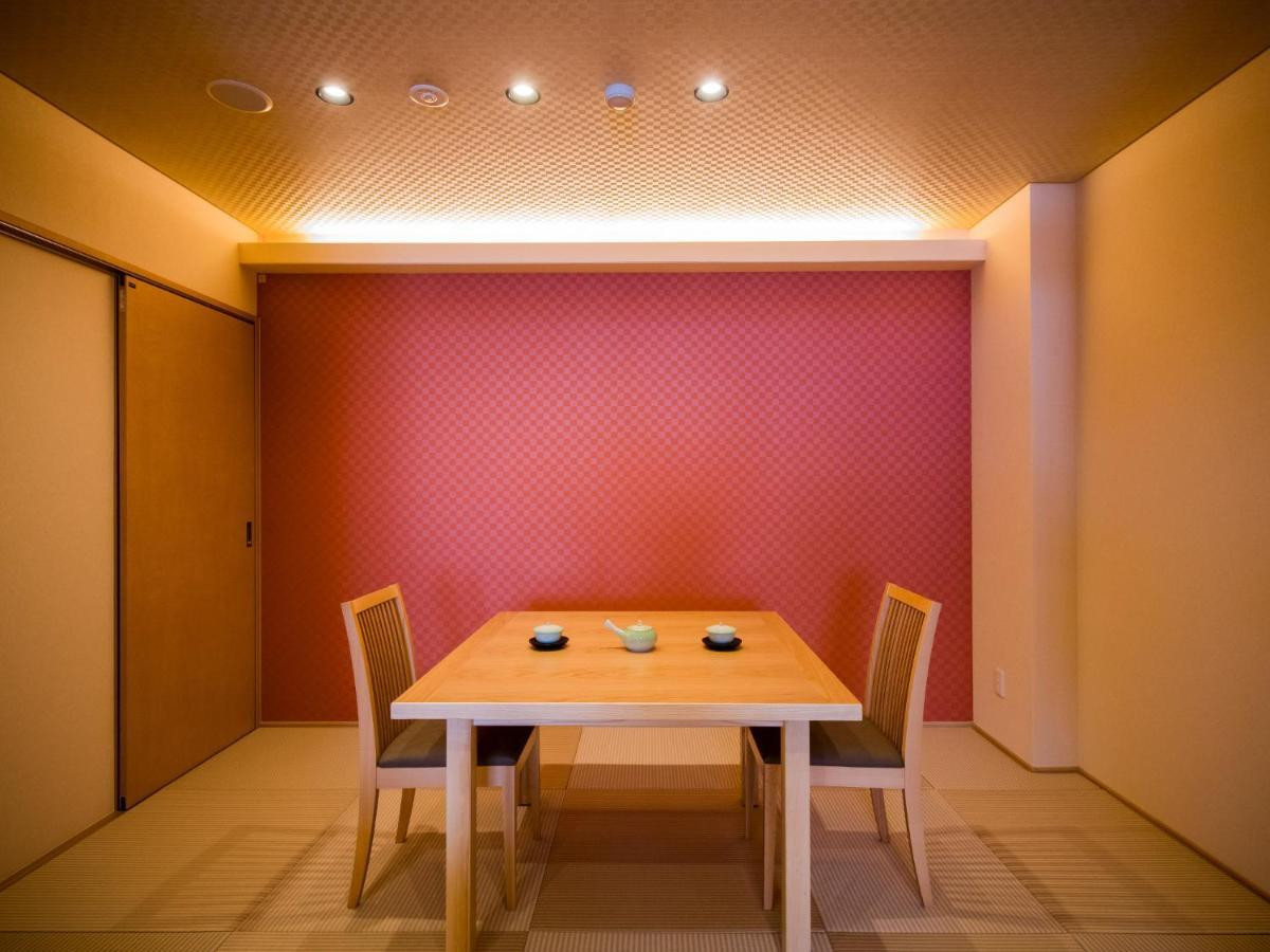 夜ごはんも朝ごはんも、専用ダイニングルームで3636519