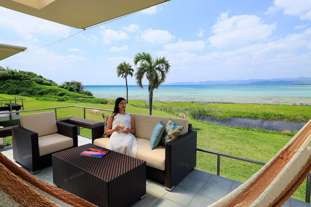 南国のあたたかなムードに包まれて4055562