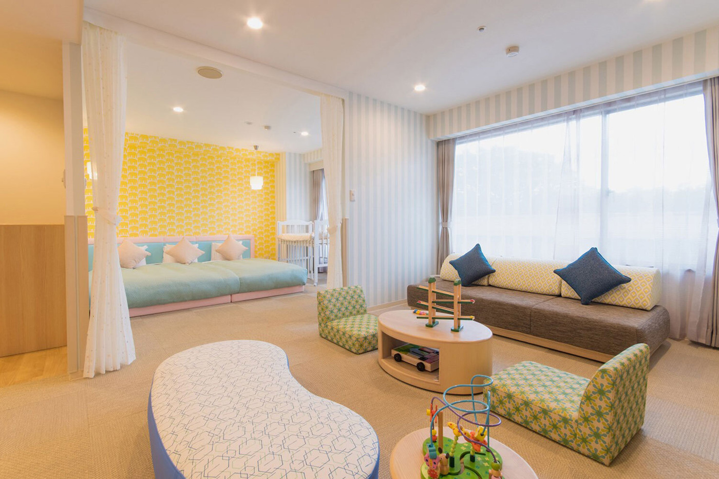 子連れに嬉しい工夫がたくさん!メインタワーの「ベビー&キッズルーム」3660199