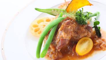 食事・飲み物 / 9