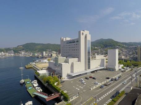 クレイトンベイホテル / 1