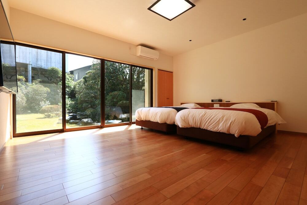 神楽殿なら徒歩約3分の距離！大社温泉で心身を清めて参拝しよう3460911