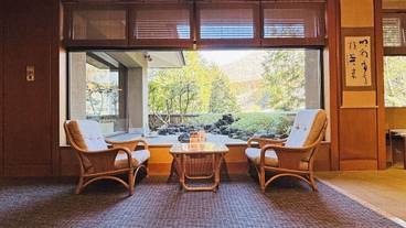 ロビー応接スペース / 7