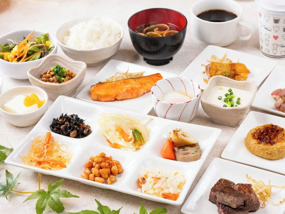 朝食