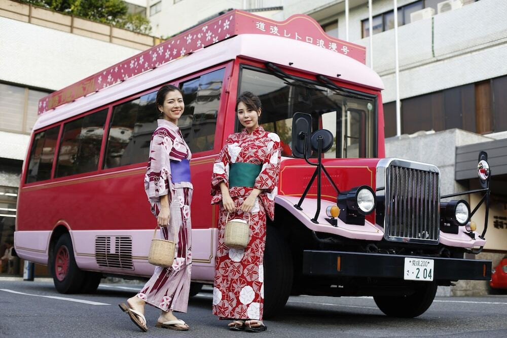 市街地へのシャトル サービス