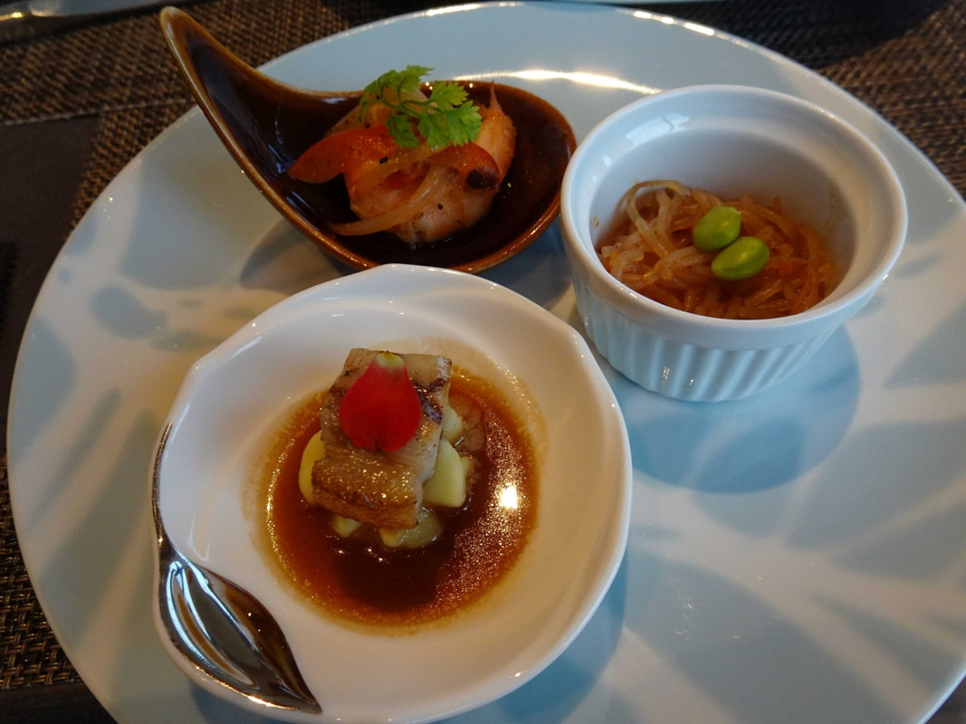 イブニングカクテルのタパス