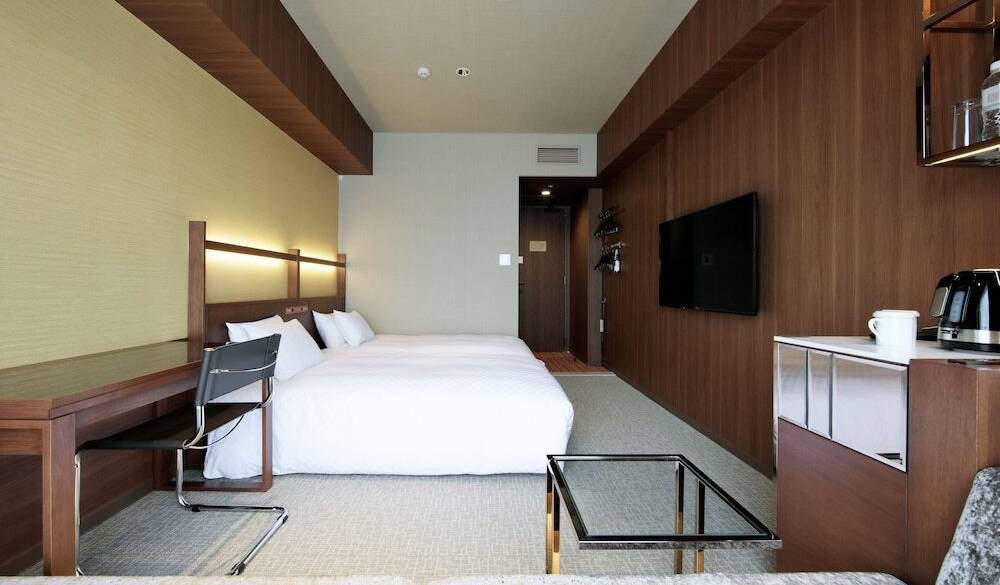 ハリウッドツイン / 3