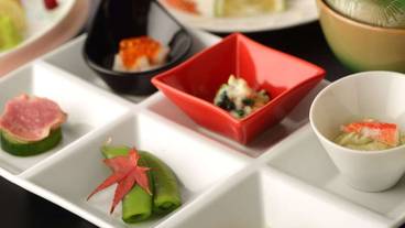 食事・飲み物 / 9