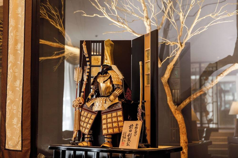 ロビーラウンジ