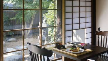 朝のレストラン / 2