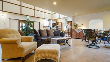 ロビー応接スペース / 8