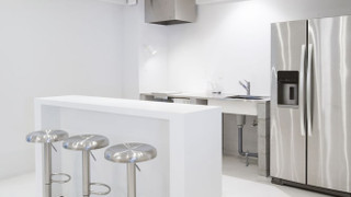 2名隣接ベッド確約 男女共用