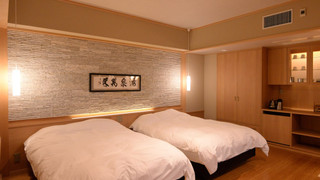 「涌」「然」和室10帖+洋室＋温泉露天風呂