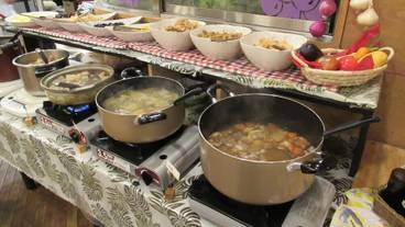 食事・飲み物 / 4