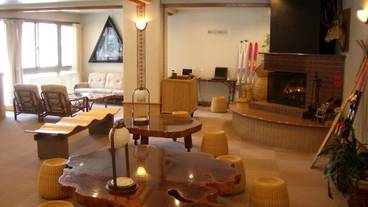 ロビーラウンジ / 4