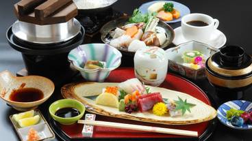 食事・飲み物 / 5